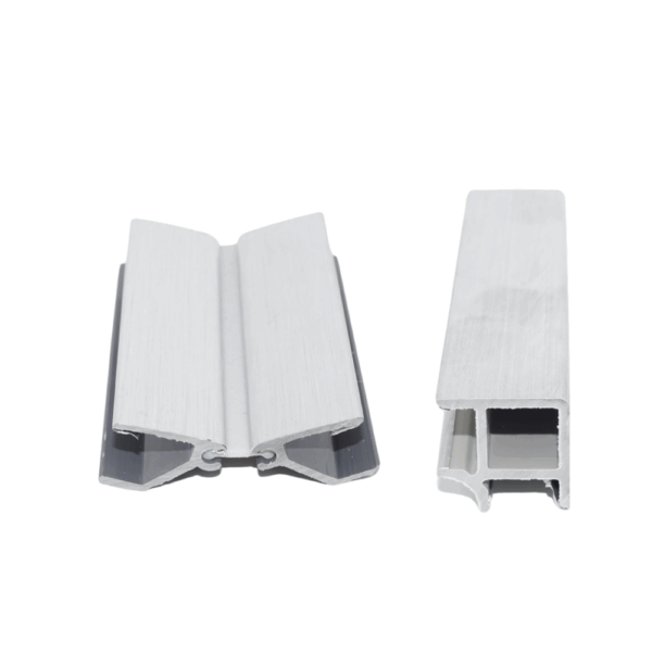 CONECTORES DE ZÓCALOS PVC